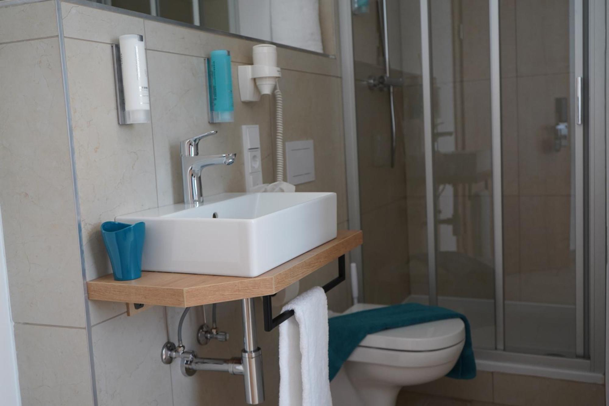 Eco Motel Wallersdorf Extérieur photo