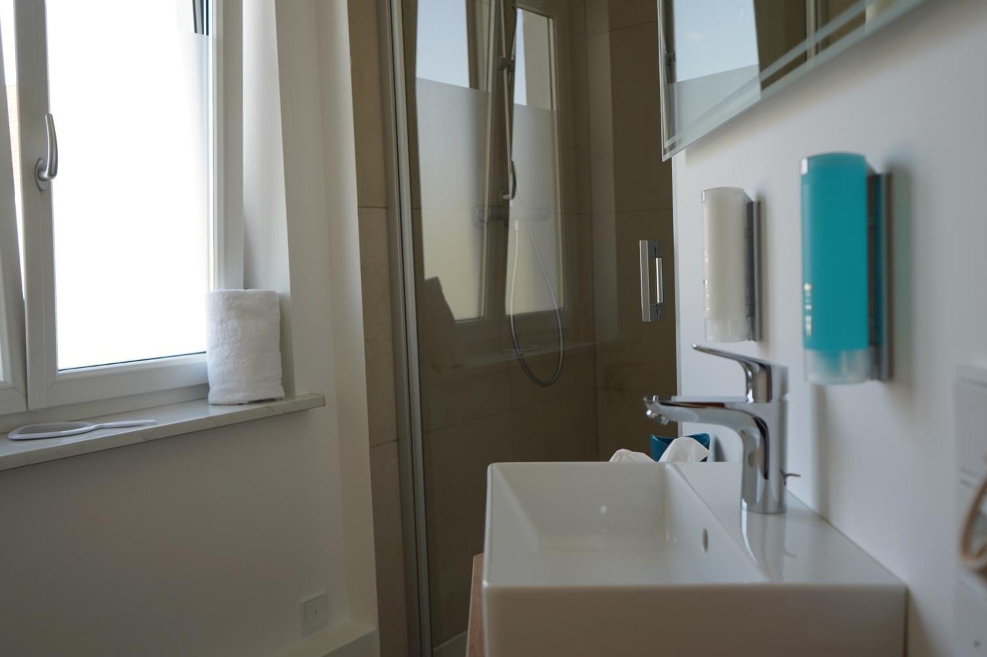 Eco Motel Wallersdorf Extérieur photo
